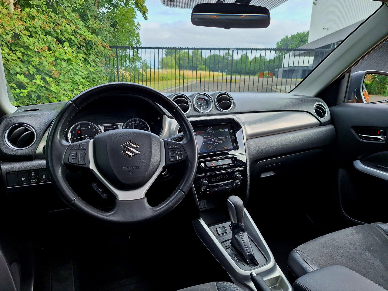 Suzuki Vitara 1.6 High Executive Automaat