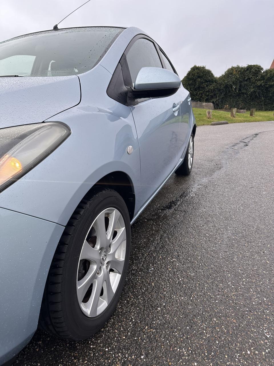 MAZDA 2 hatchback 1,3