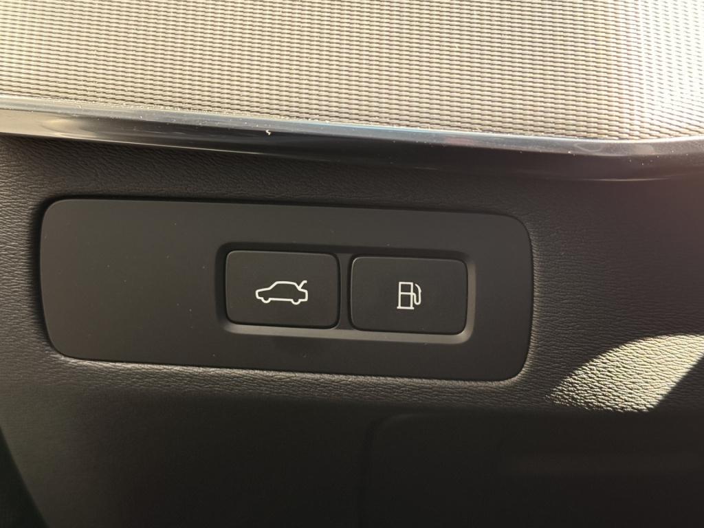 Volvo XC90 2.0 t8 recharge awd core bright | 7.p | harman / kardon | leder 