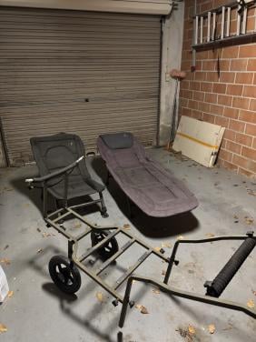 Stretcher stoel en transportkar karper