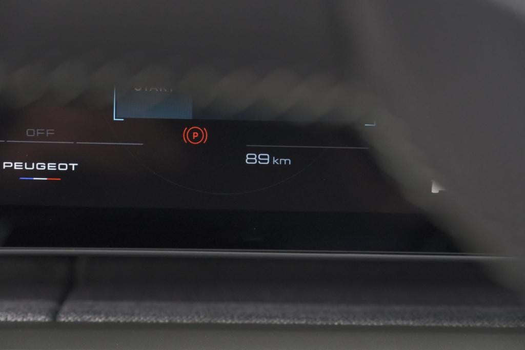 Peugeot E-3008 gt 210 73 kwh | schuif-/kanteldak | 360 vision & drive assis