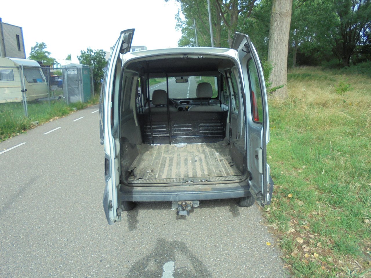Kubistar ZO MEENEEM auto in redelijke  conditie € 795