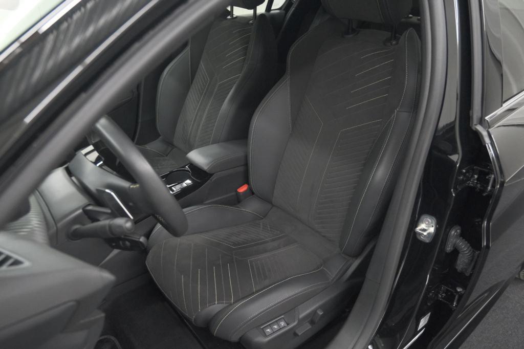 Peugeot 208 1.2 hybrid 145 e-dcs6 gt | alcantara pakket | camera | apple ca