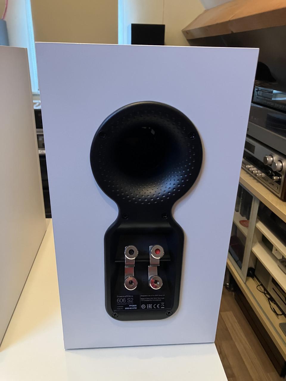 B&W Bowers&Wilkins 606 S2 Anniversary Edition 2024 wit nieuwstaat