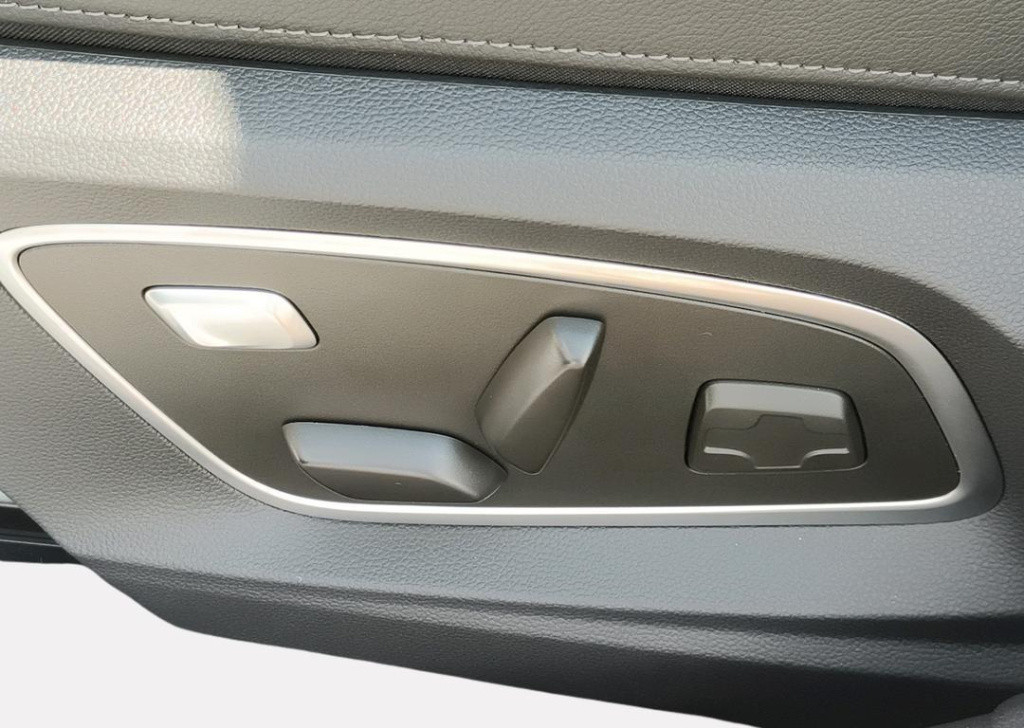 Renault Megane E-tech comfort range iconic 60 kwh - pack advanced drive ass