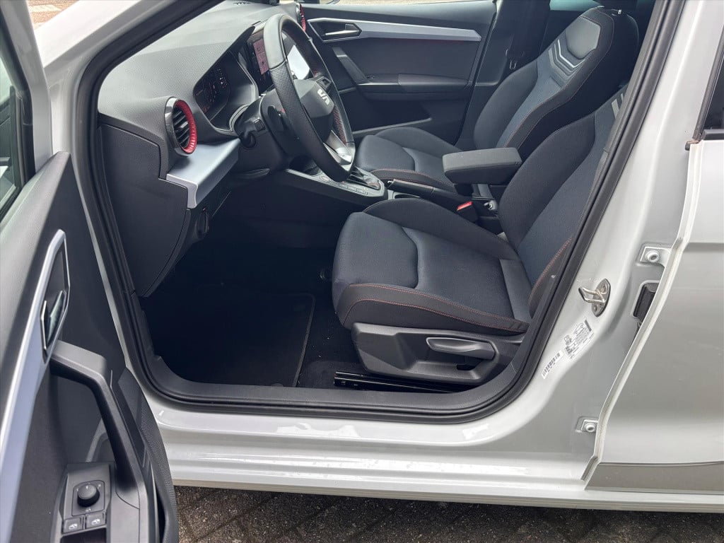 Seat Ibiza 1.0 tsi 110pk fr business intense plus dsg|led|18"|carplay|rijkl