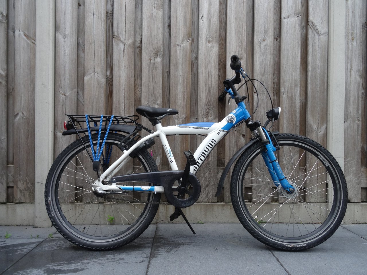 Batavus Snake 24 inch jongensfiets 3 versnellingen