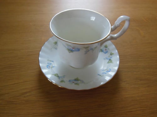 Heel mooi koffiekopje van Royal Albert