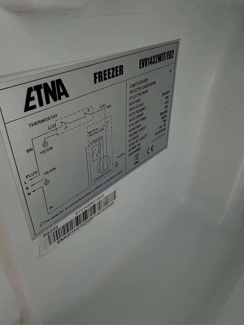 A+ Etna EVV1432 vrijstaande vrieskast 145x55 cm. 170 liter