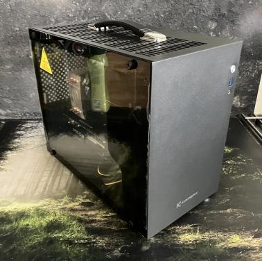 Gamepc I7-9700 / 16GB / 500GB SSD / RX6600XT 8GB / Windows 11 pro