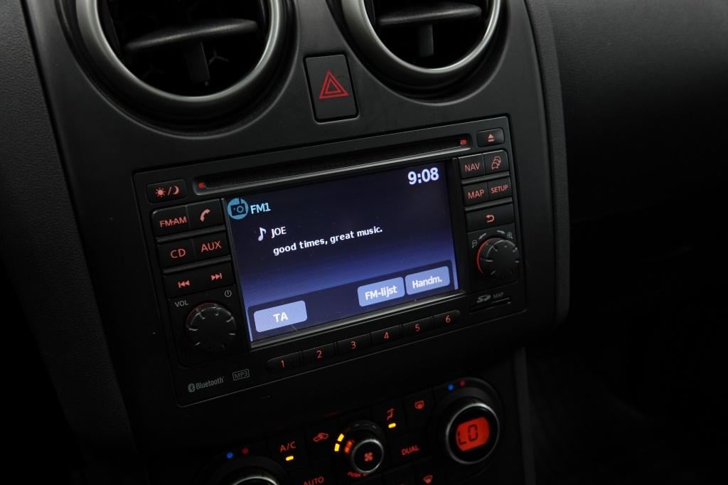 Nissan Qashqai 2.0 connect edition | cruise | pano | automaat |
