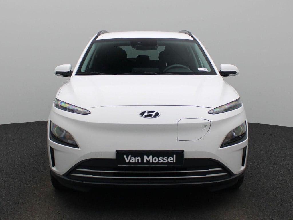 Hyundai Kona ev fashion 39 kwh
