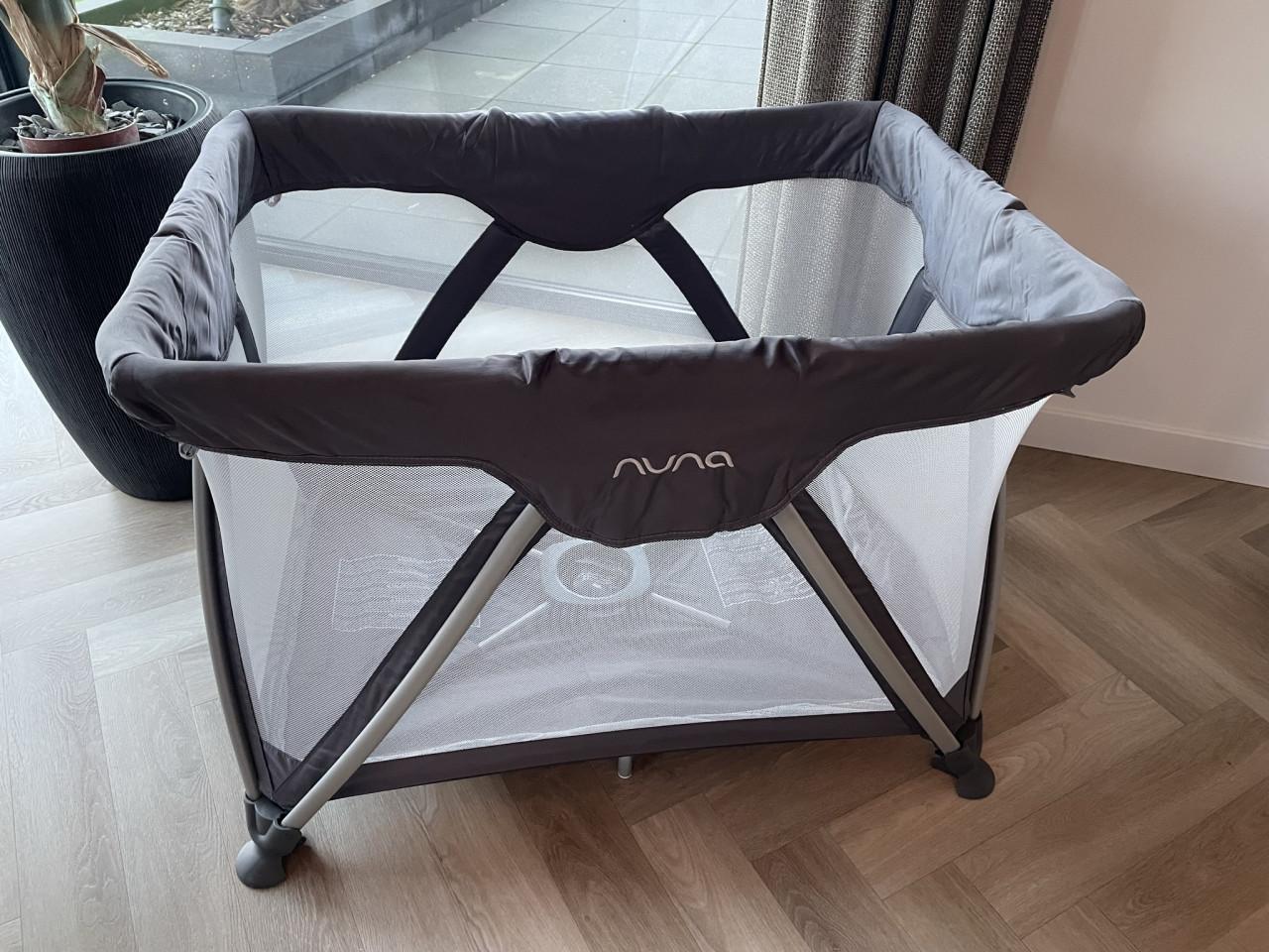 Nuna Sena Aire campingbedje – grijs – €65
