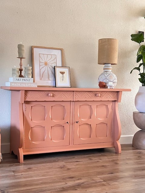 Superleuke dressoir kast in een Terra kleur