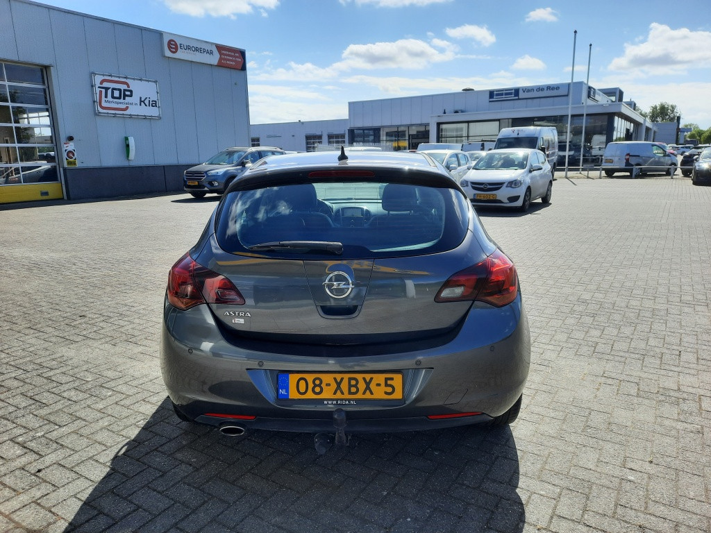 Opel Astra 1.4 turbo ann. ed.