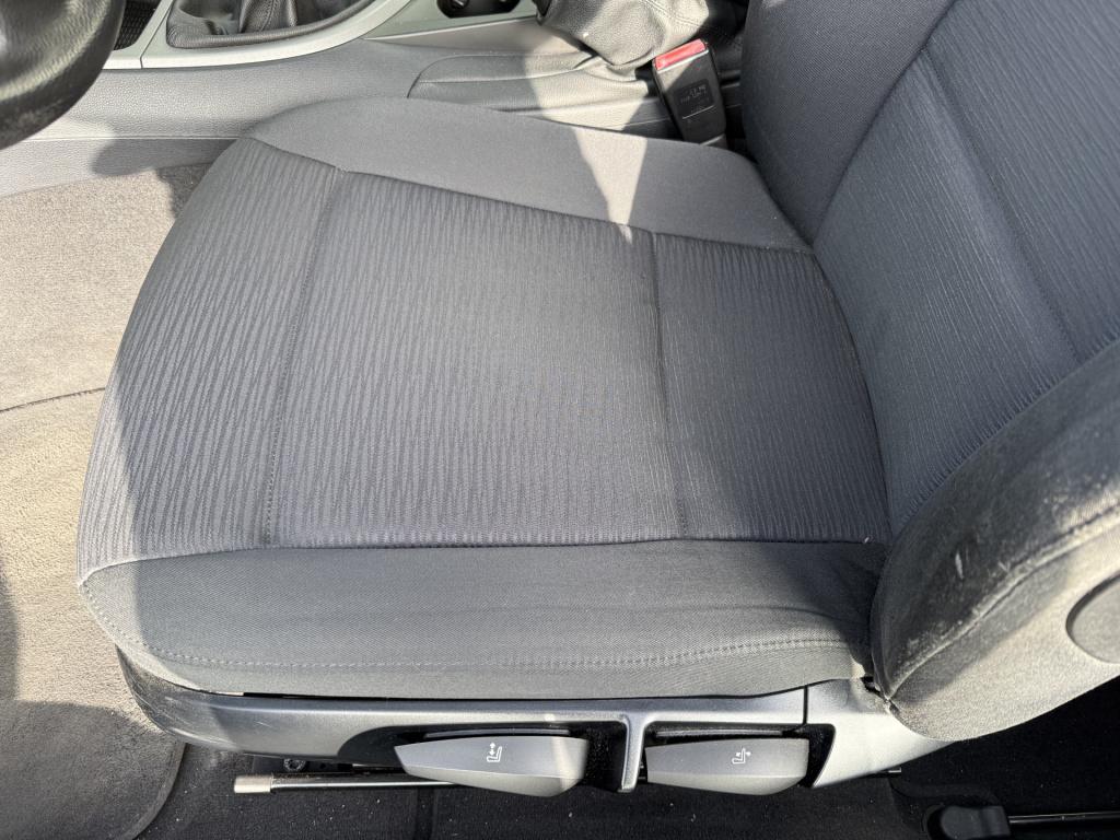 BMW 1 Serie 116i 2.0 122pk executive 3-drs