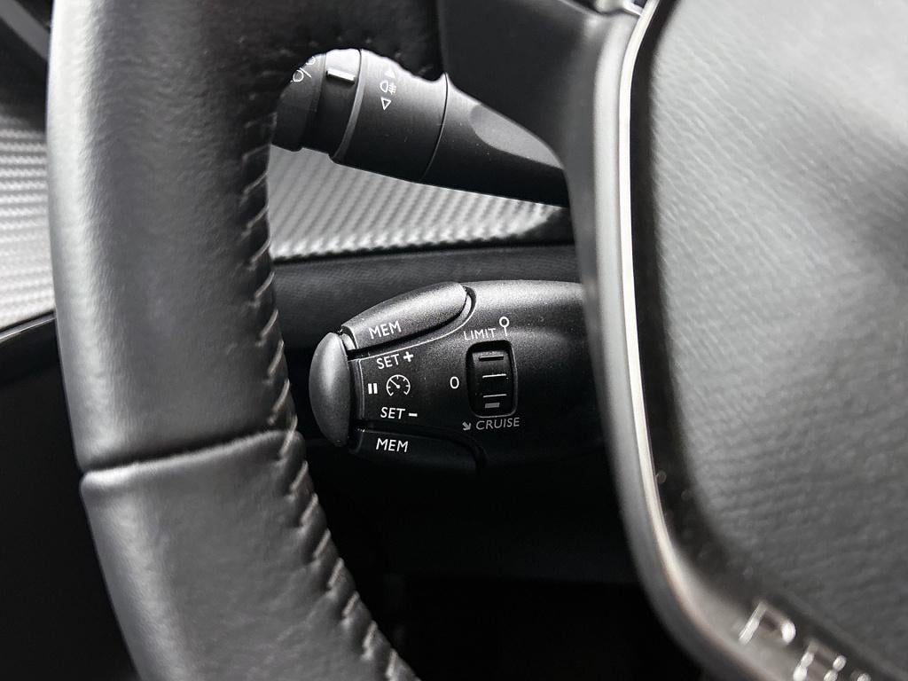 Peugeot 208 75 pk active pack | rijklaar | trekhaak | navigatie | parkeerse