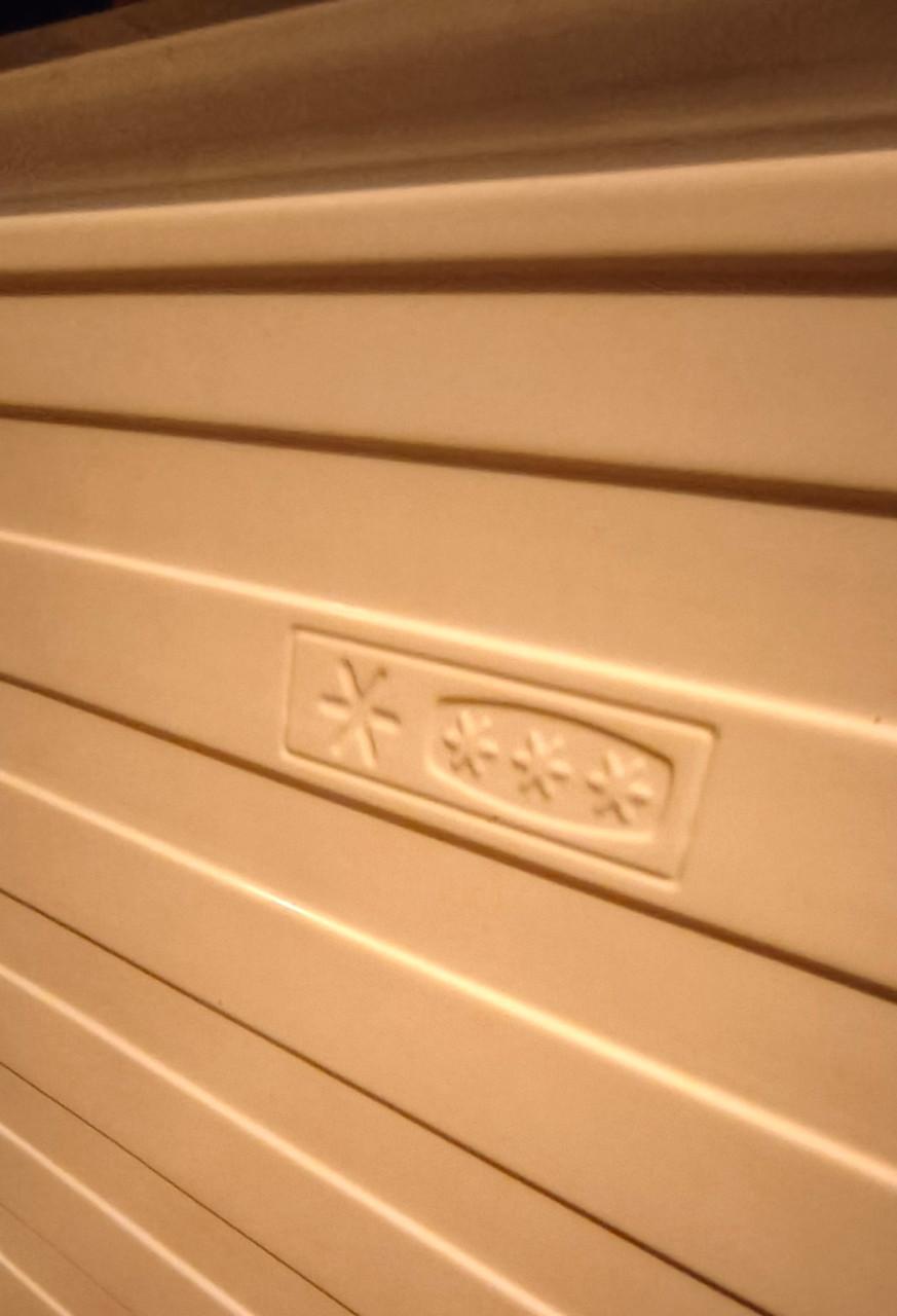 Beko koel/vriescombinatie i.z.g.s. 200 euro.