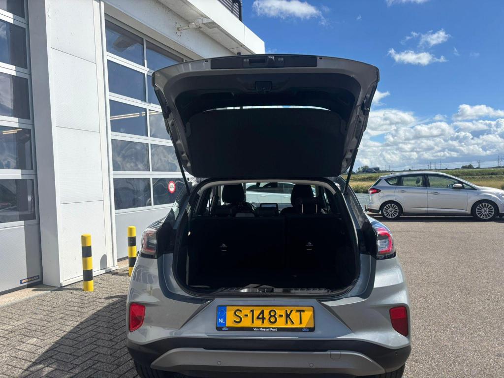 Ford Puma 1.0 ecoboost hybrid titanium