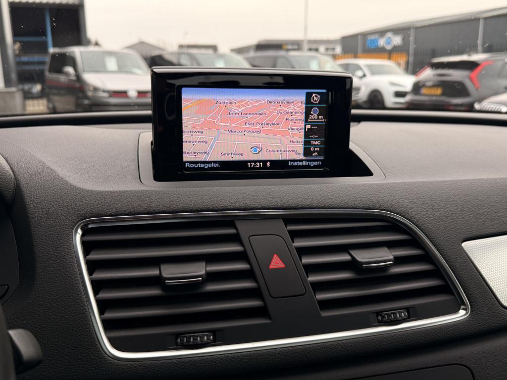 Audi Q3 2.0 tfsi quattro | pano | navi | led | stoelverwarming | bluetooth 