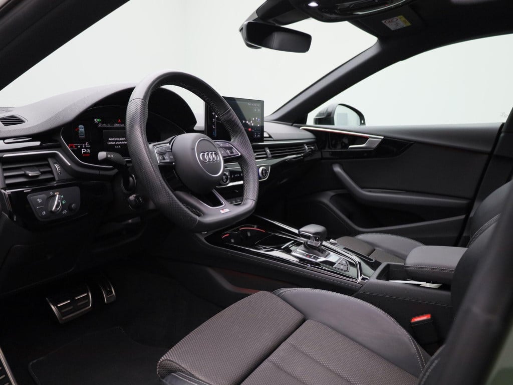 Audi A5 sportback 35 tfsi s edition competition | automaat  | panorama dak 