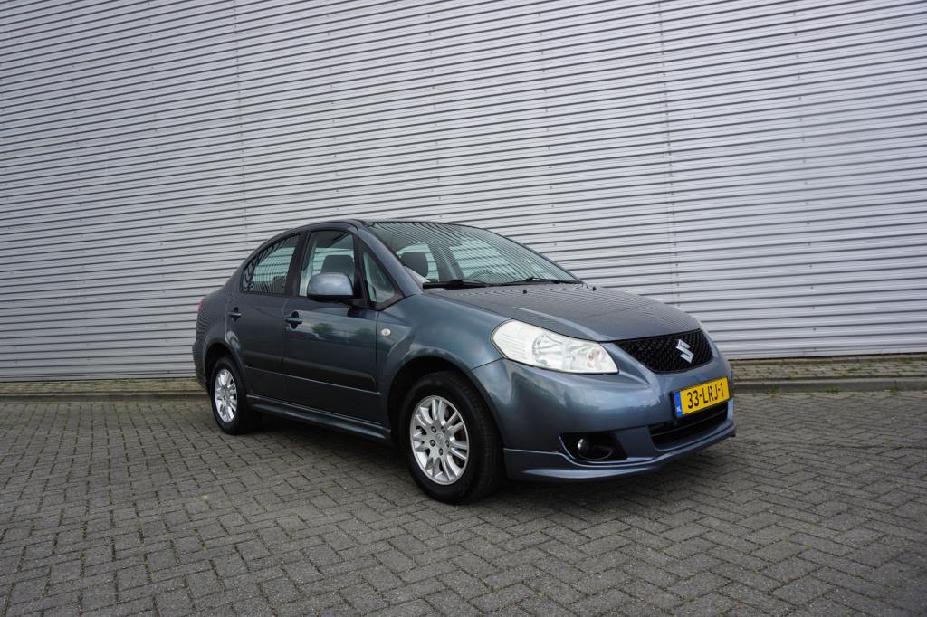 Suzuki Sx4 1.6 exclusive airco / elektr. ramen / parkeersens. / trekhaak / 