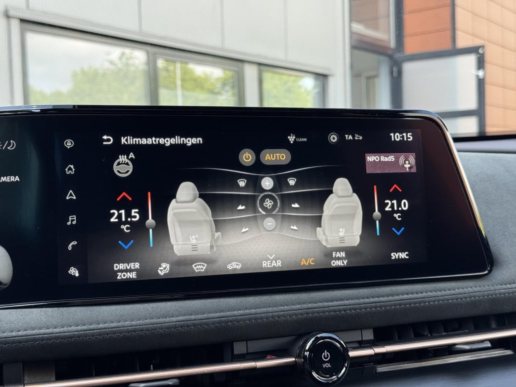 Nissan Ariya evolve 91 kwh nl-auto + 1e eigenaar! | panoramadak | stoelverw
