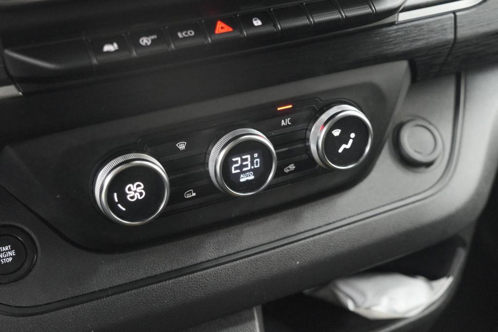 Renault Trafic 2.0 dci 110 t30 l2h1 work edition | trekhaak | camera | navi