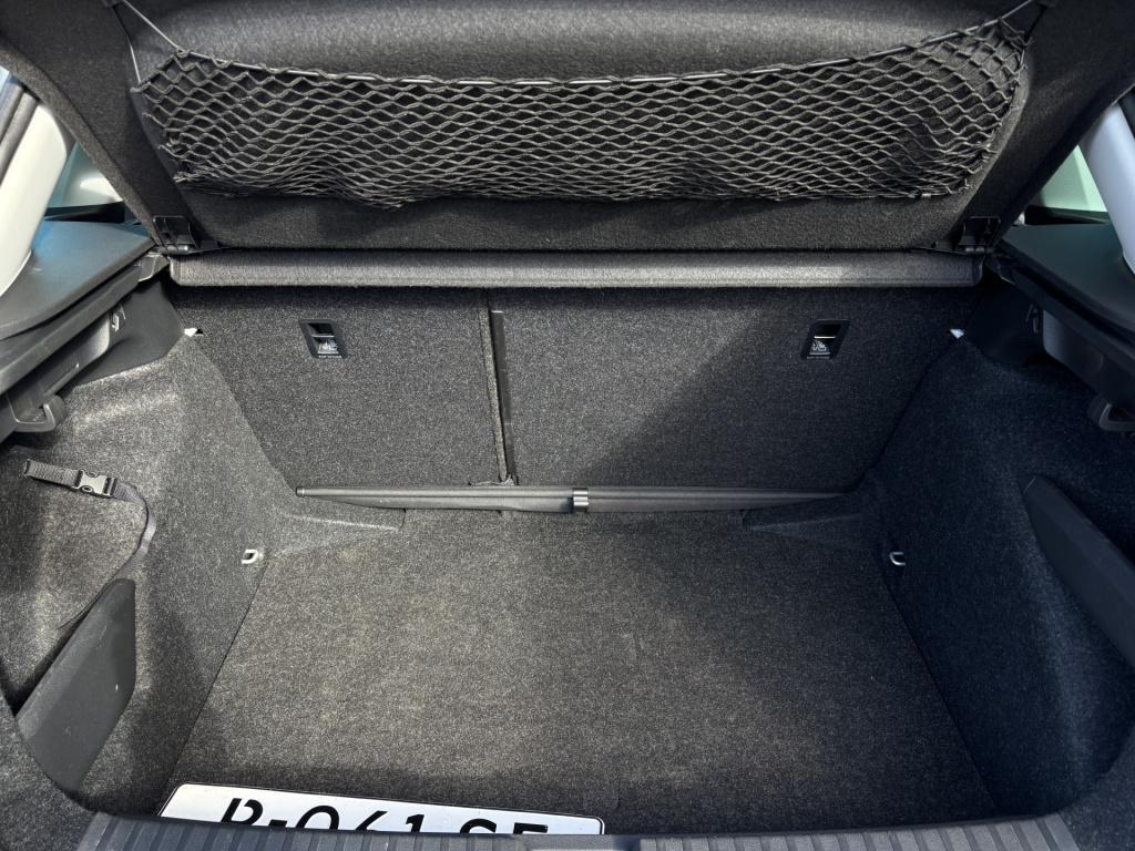 Skoda Kamiq automaat 1.5 tsi act sport business/trekhaak