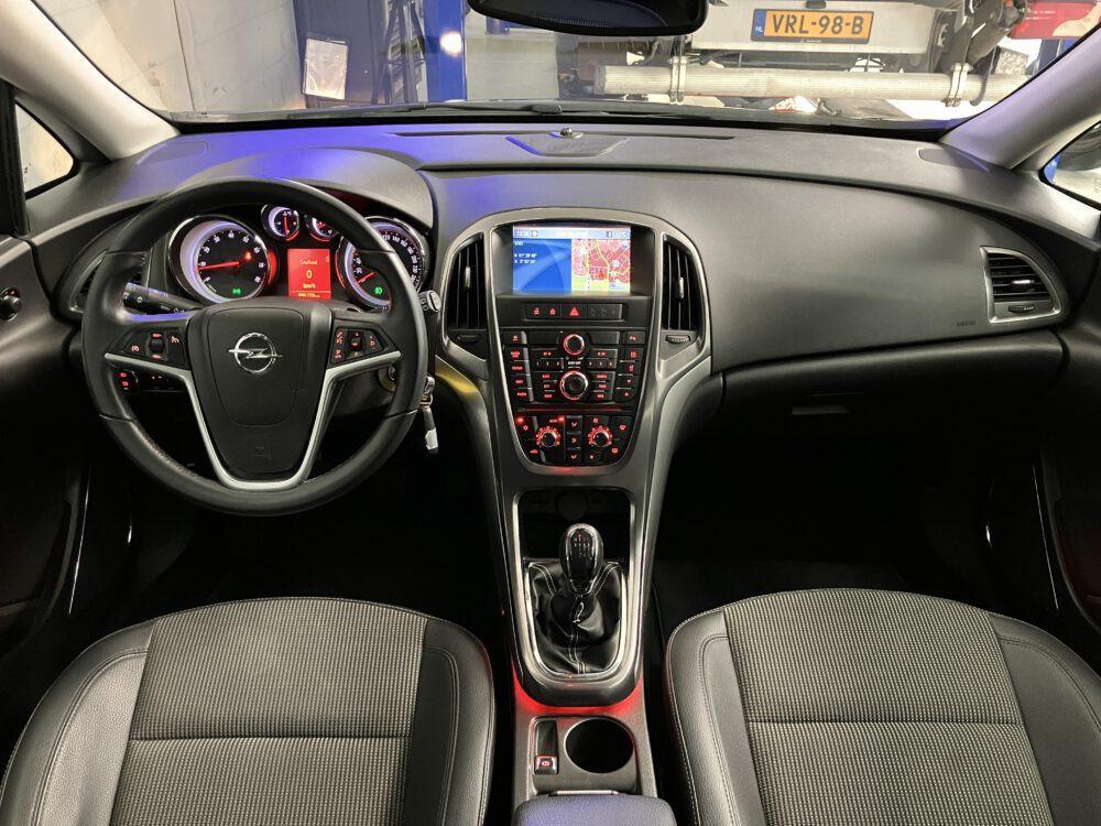 Opel Astra Sports Tourer 1.4 Turbo Sport
