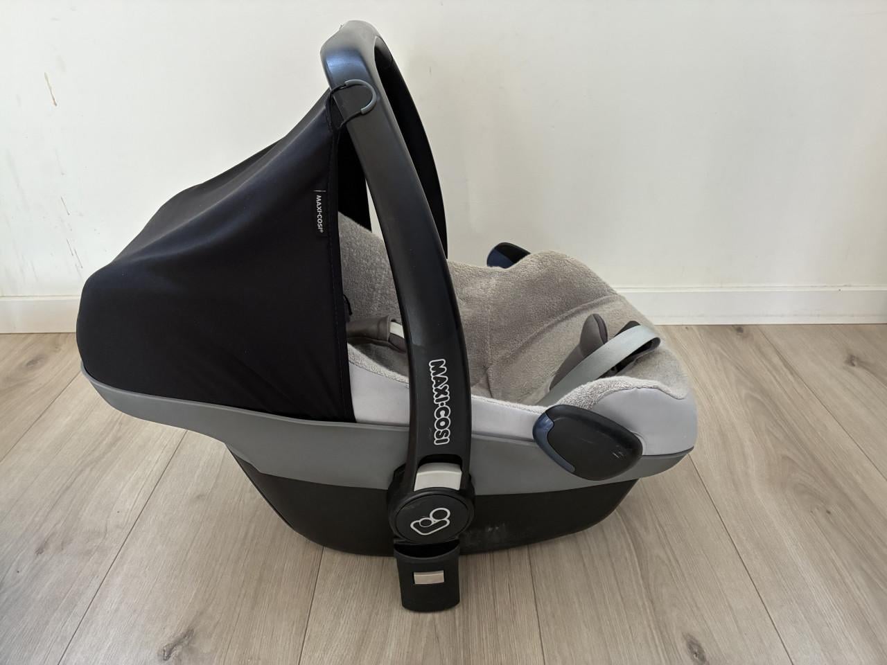 Maxi cosi pebble + familiefix