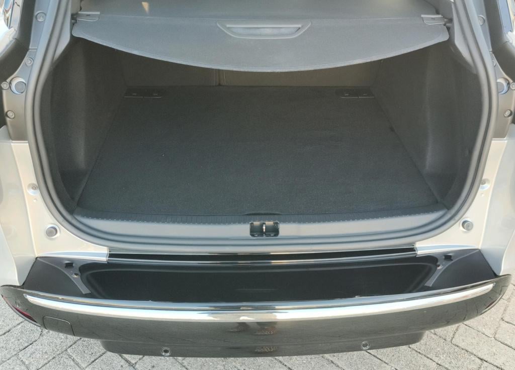 Renault Clio estate 0.9 tce limited