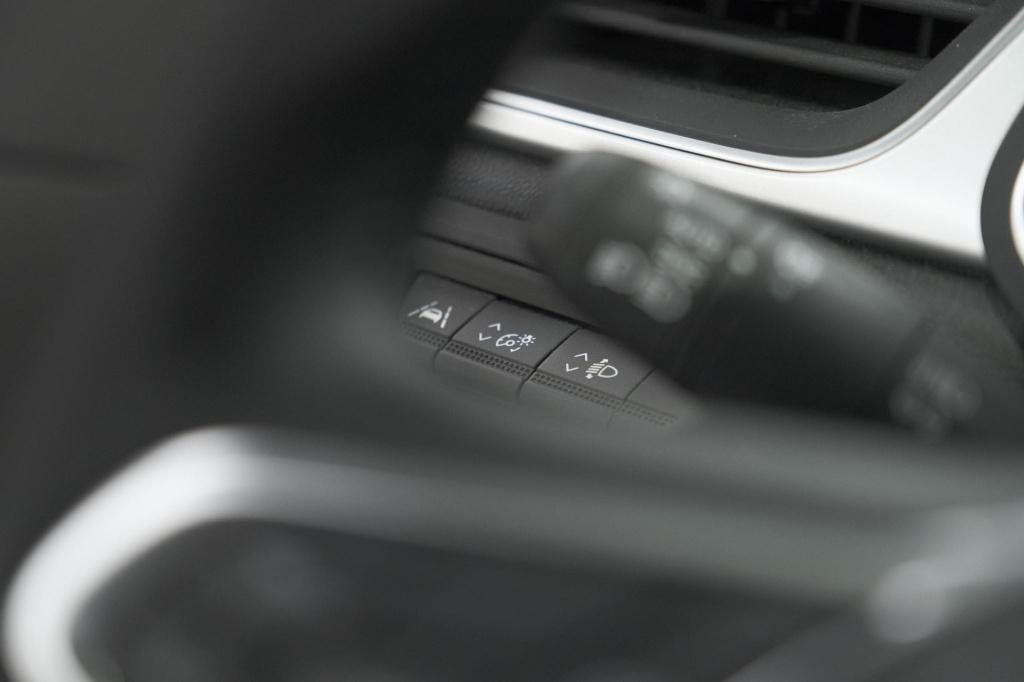 Renault Captur 1.6 e-tech full hybrid 145 techno | navigatie | camera | app