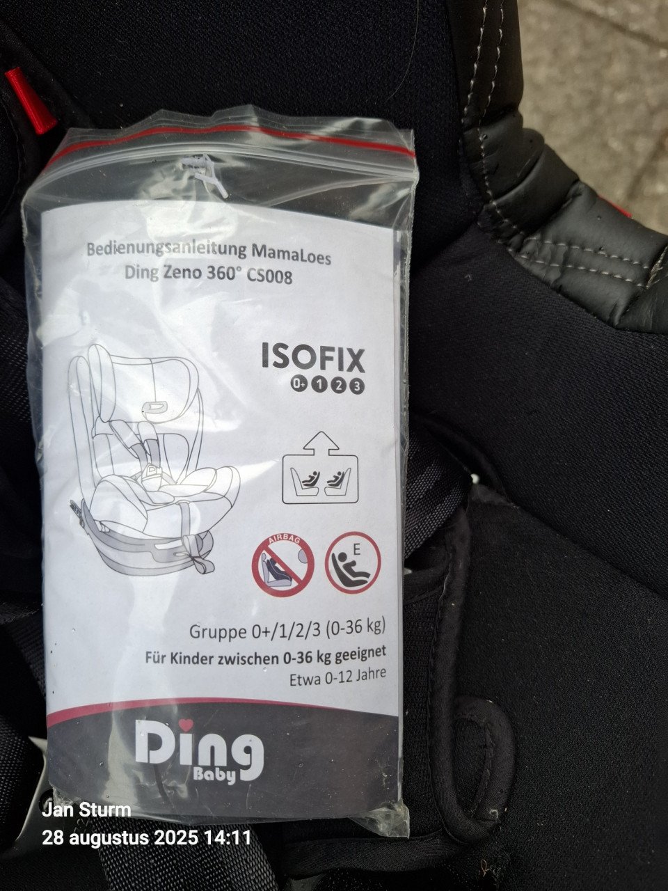 Lux autostoeltje, draaibaar en kantelbaar.