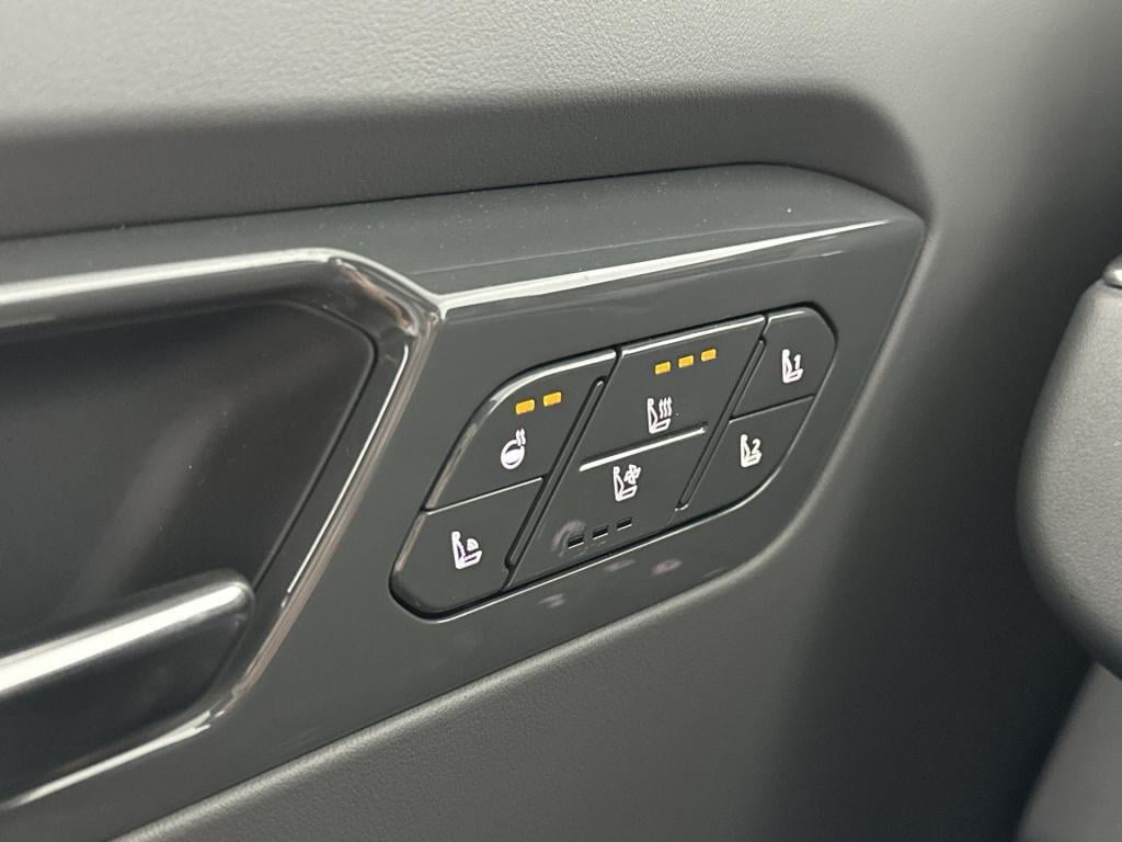 Kia Ev9 gt-line awd 99.8 kwh | schuifkantel dak | 7 persoons | stoelamassag