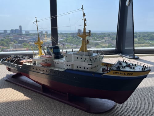 TE KOOP DE ZWARTE ZEE MODELBOUWBOOT