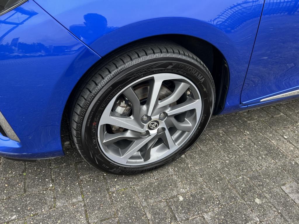 Toyota Yaris 1.5 hyb. premium | dealeronderhouden |
