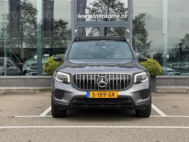 Mercedes-Benz 200-klasse glb premium i panorama dak i widescreen i stoelver