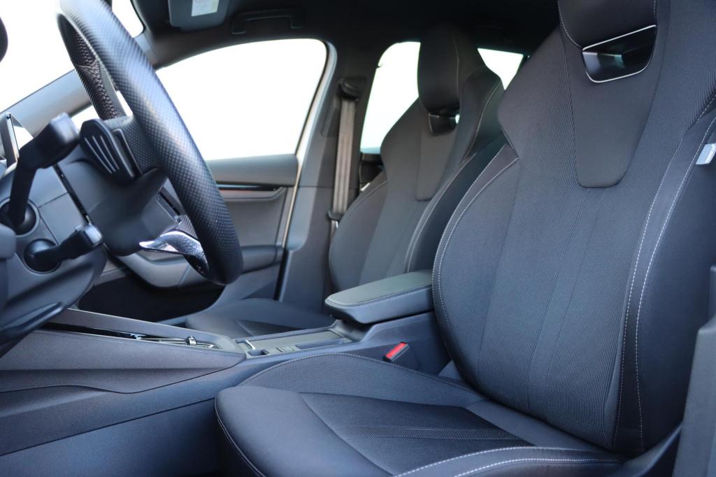 Skoda Octavia combi 1.4 tsi iv phev sportline business 204pk dsg6 | soh 95,