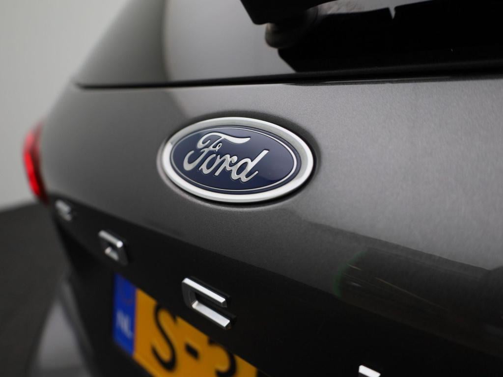 Ford Focus wagon 1.0 ecoboost hybrid titanium | climate control | cruise co