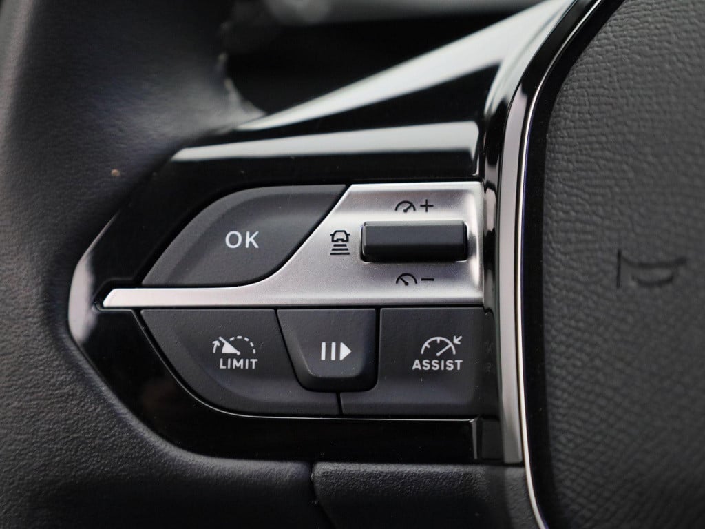 Peugeot 308 sw 1.6 plug-in hybrid 180 allure | | navigatie | apple carplay 