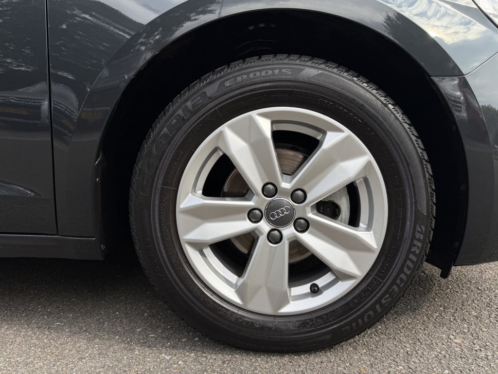 Audi A1 Sportback 25 tfsi // 15.000km! // nieuwstaat //