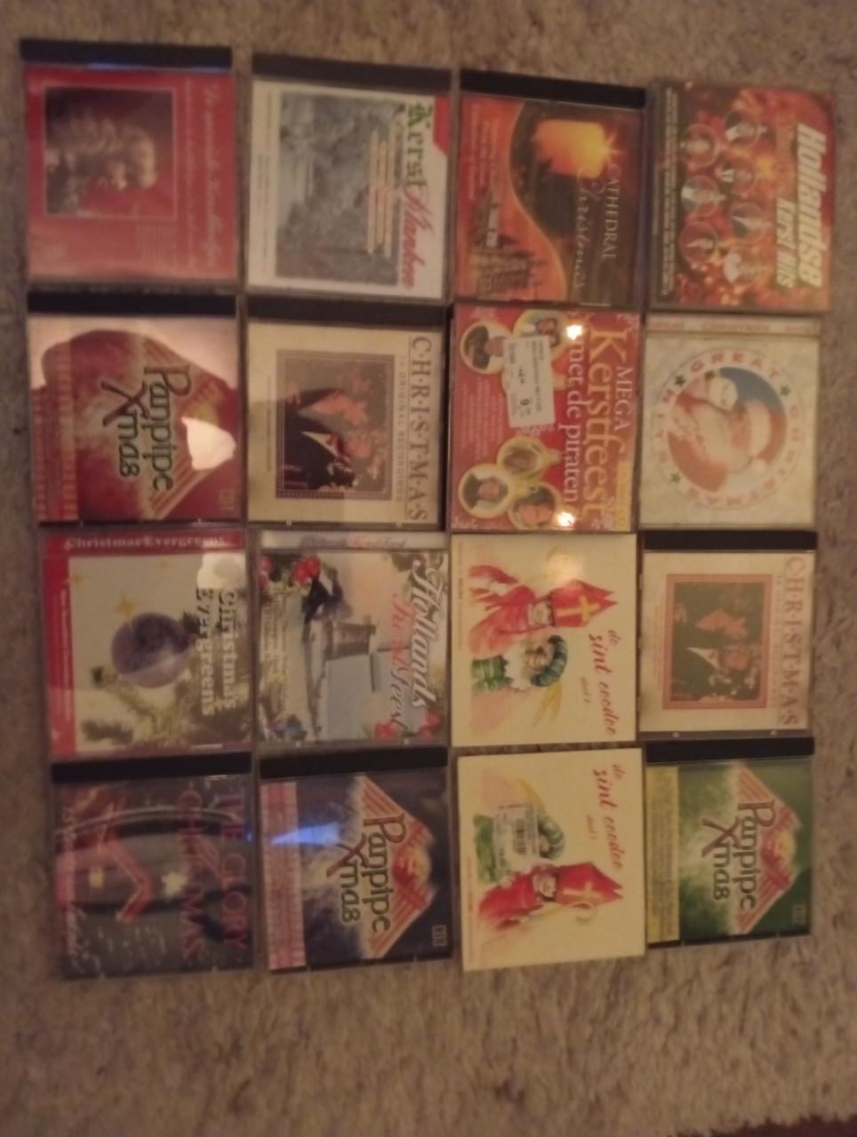 16 kerst en 2 sint cd's - nieuw!