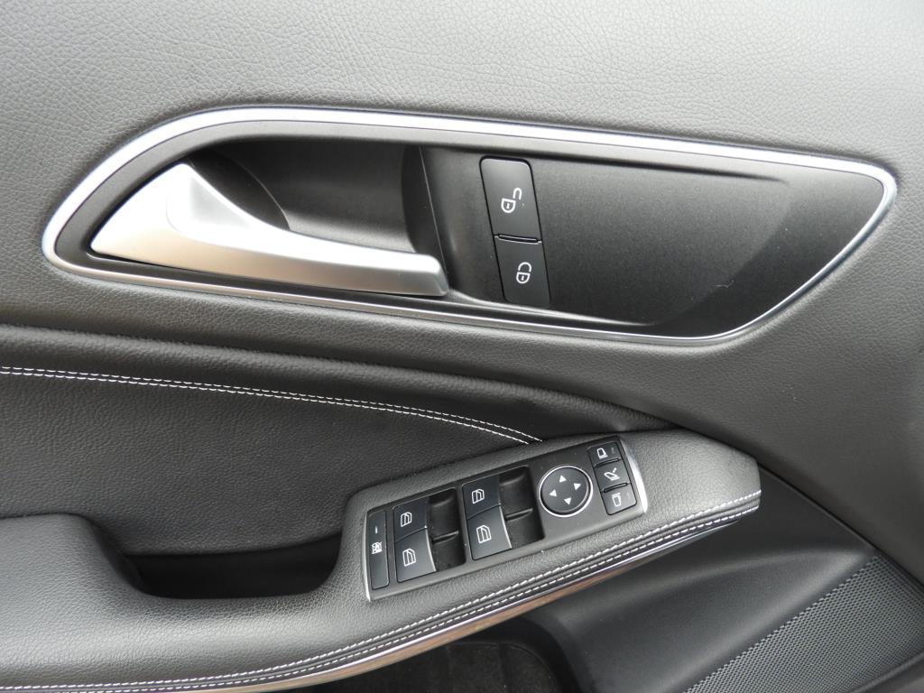 Mercedes-Benz Gla-klasse 180