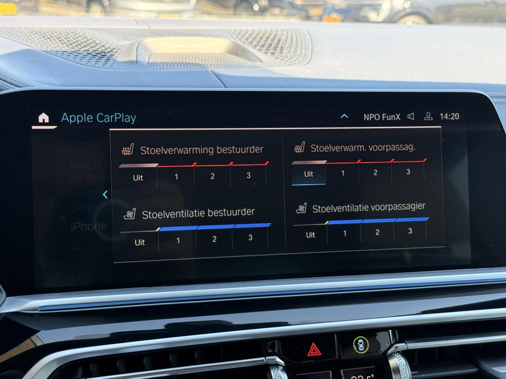 BMW X5 xdrive45e m-sport individual | b&o | sky lounge | luchtvering | mass