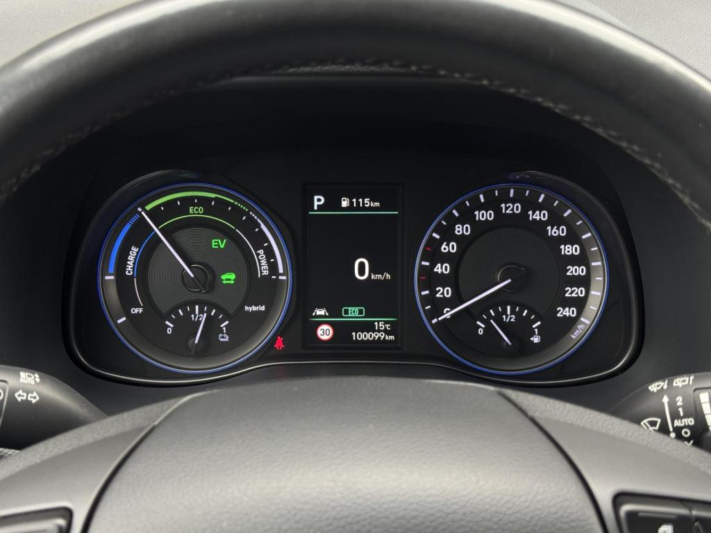 Hyundai Kona 1.6 gdi hev premium meest luxe uitvoering incl. trekhaak!