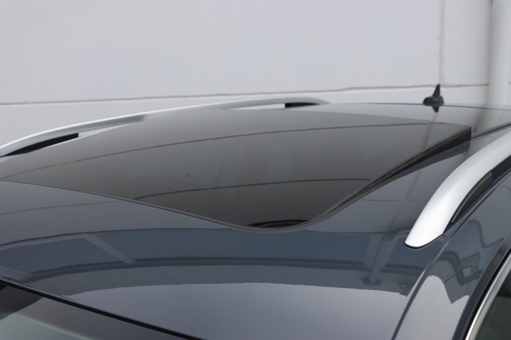 Volkswagen Tiguan 1.5 tsi elegance