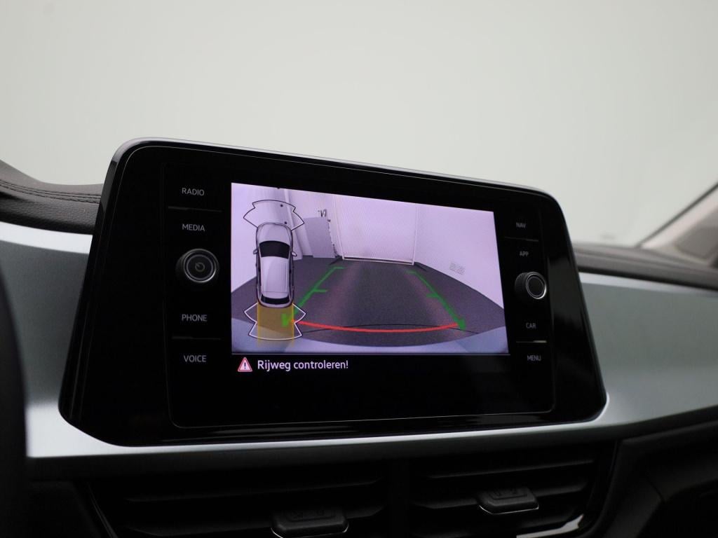 Volkswagen T-roc 1.0 tsi life business | apple carplay / android auto | nav