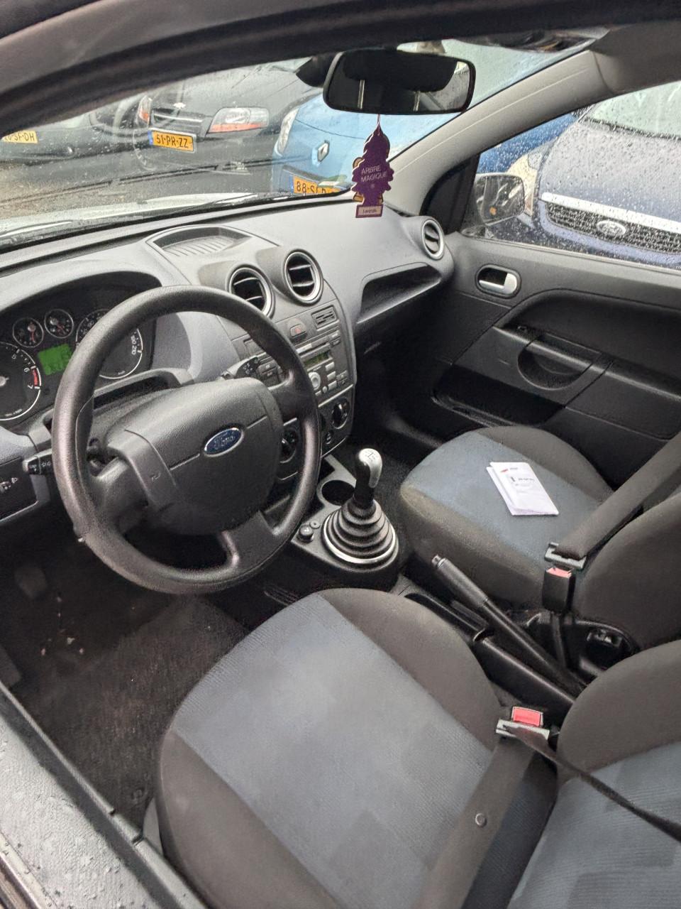 Ford fiesta voljaar apk!