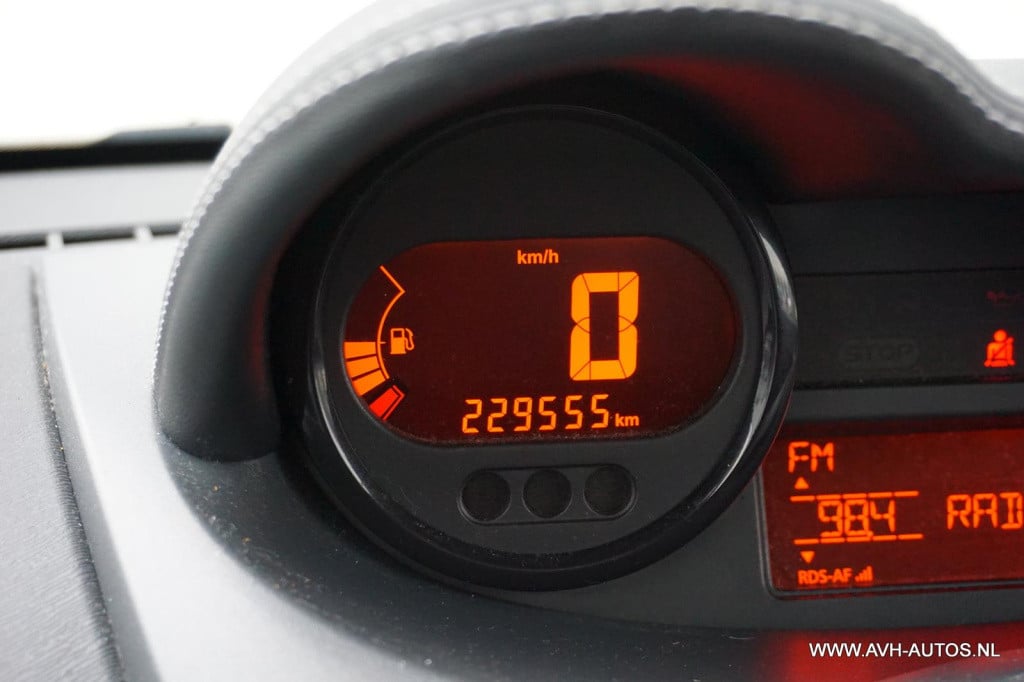 Renault Twingo 1.2-16v dynamique